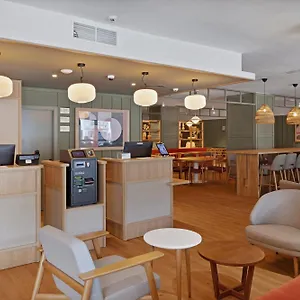 Donostia Aeropuerto Hotel