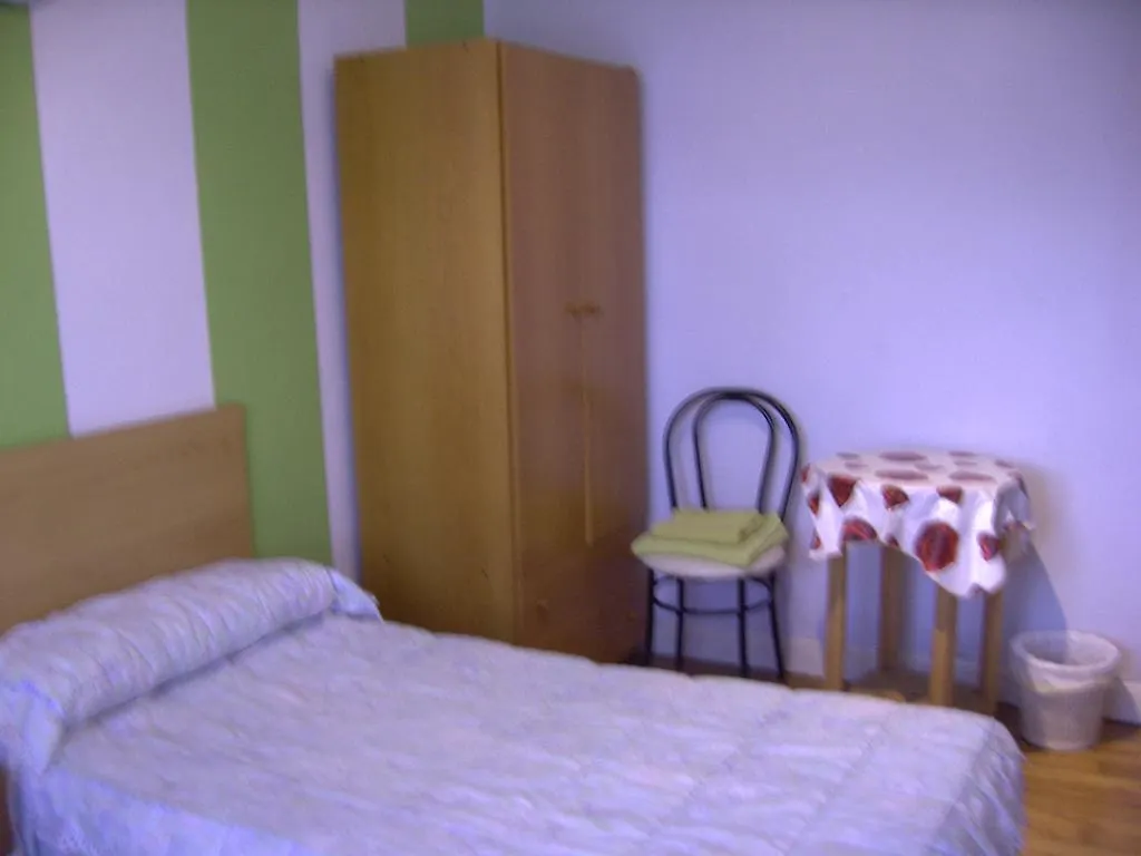 ** Guest house Pension Gema Irun Spain