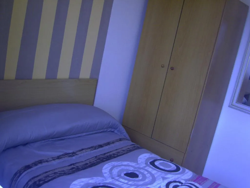Pension Gema Irun Guest house